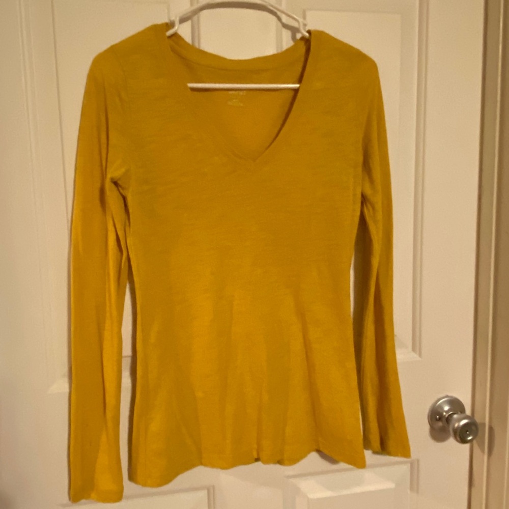 long sleeve mossimo t-shirt